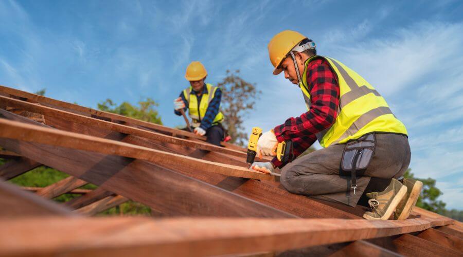 Professional residential roofers in Mapleton, ND